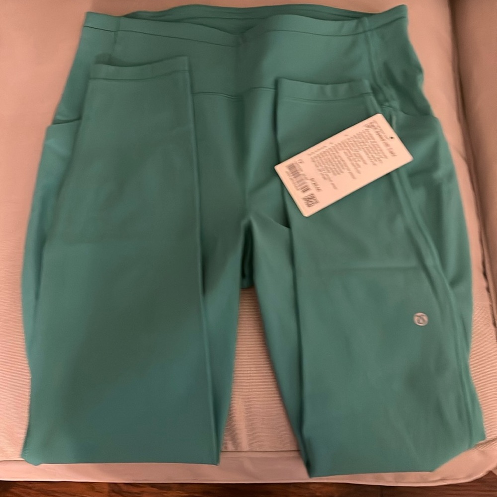 Lululemon swift speed HR 28”